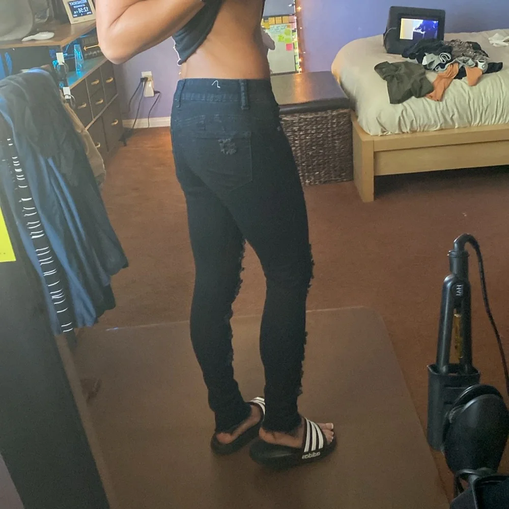 VIP ripped jeans - Picture 5 of 6